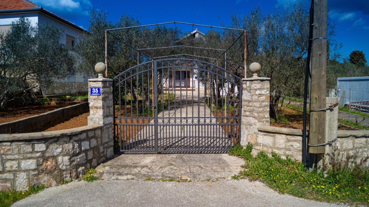Vecchia Oliva,Kuljica Villa Kukljica Exterior photo
